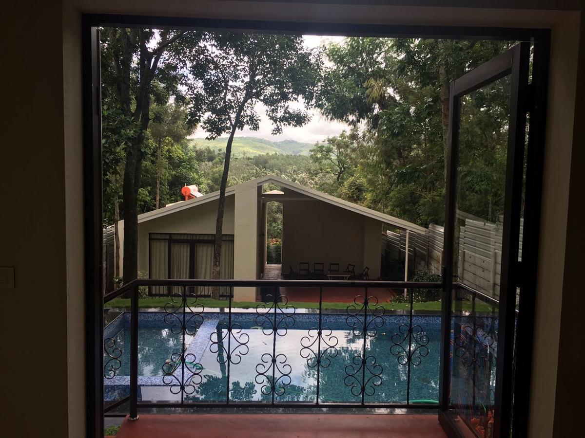 Aakriti Homestay Chikmagalūr Buitenkant foto